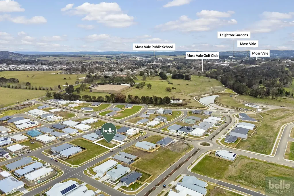 Moss Vale Rare Perfectly Level Vacant Lot
