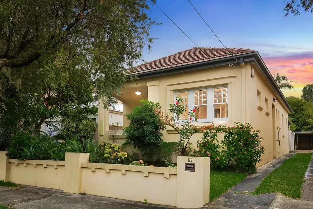 18 Lloyd Street, Bexley, NSW 2207