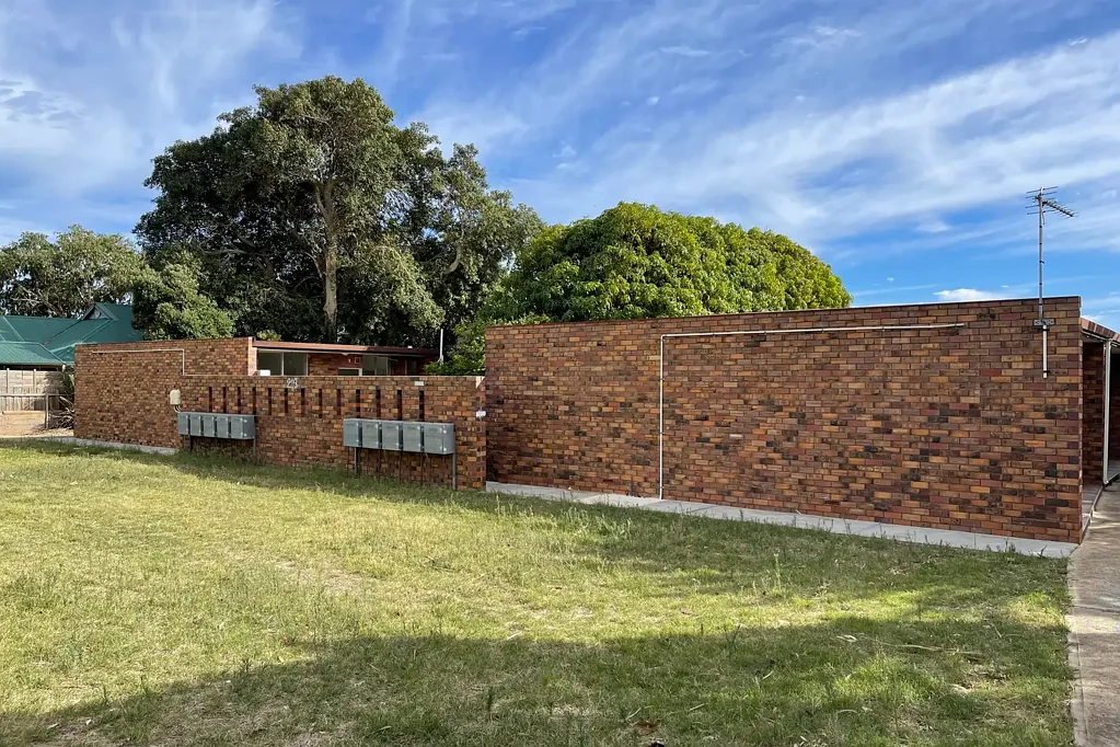 Neat and central 1 bedroom unit