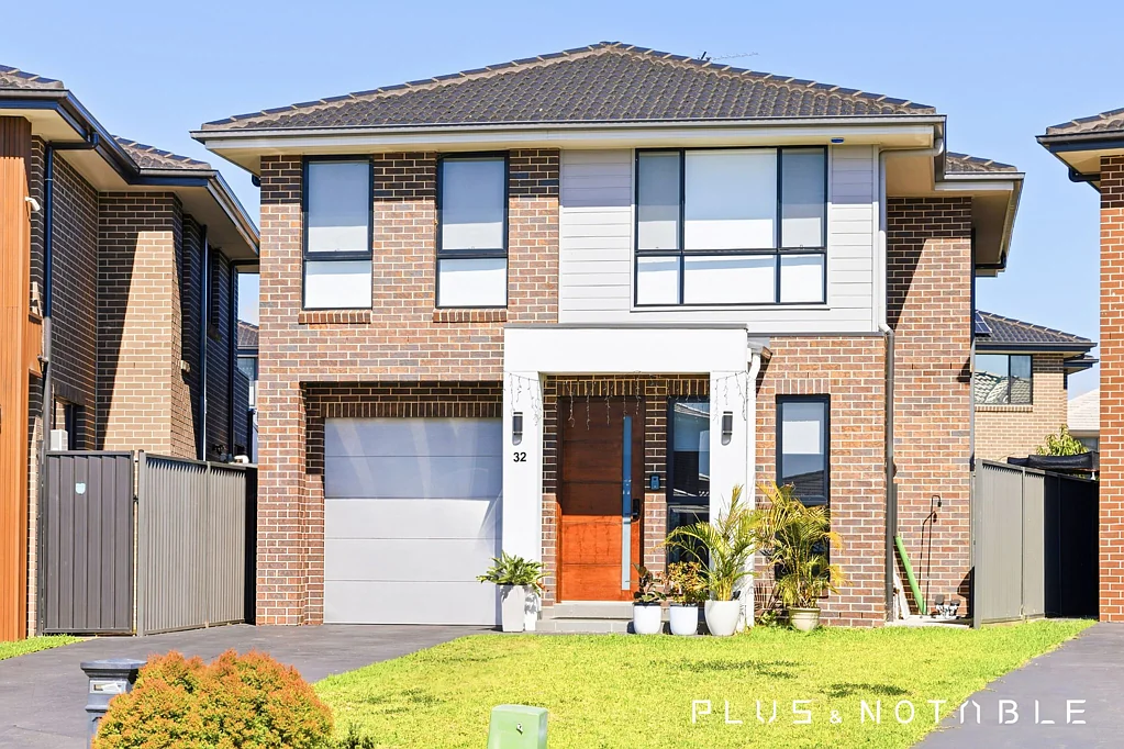 Marsden Park Near-New Family Home with Dual Living in Prime Marsden Park Location