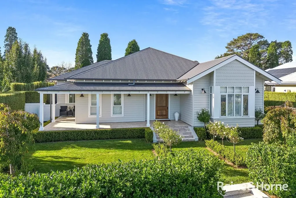 Bowral 5房  Contemporary Elegance in Exclusive Retford Park