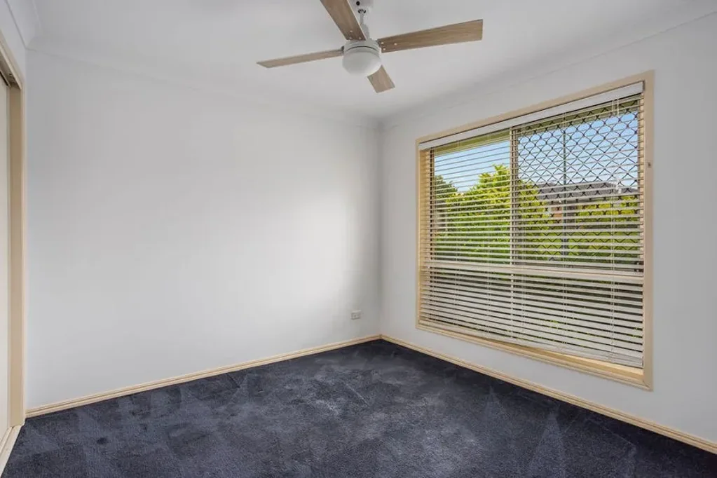Family Living in the Heart of Calamvale ** Rent to Increase in March to $780**