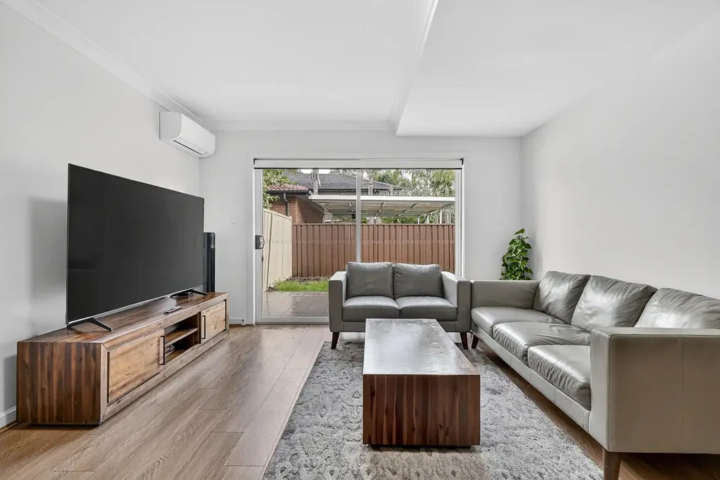South Granville 3 Bedroom Contemporary Comfort & Spacious Family Living in Prime South Granville Setting