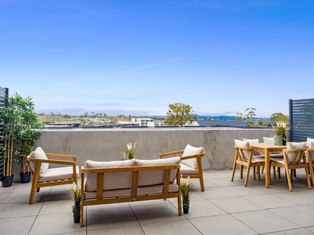 Taylor 2房  Skyhaus - lifestyle, views and convenience
