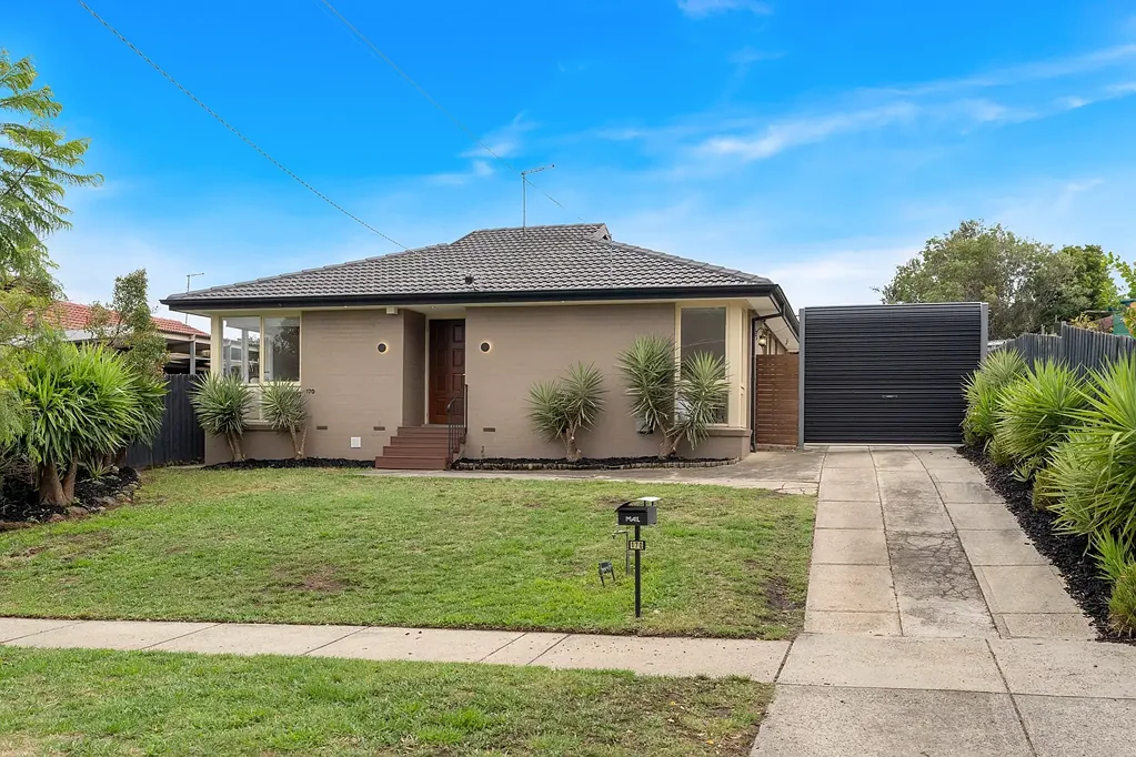 170 Erinbank Crescent, Westmeadows, VIC 3049