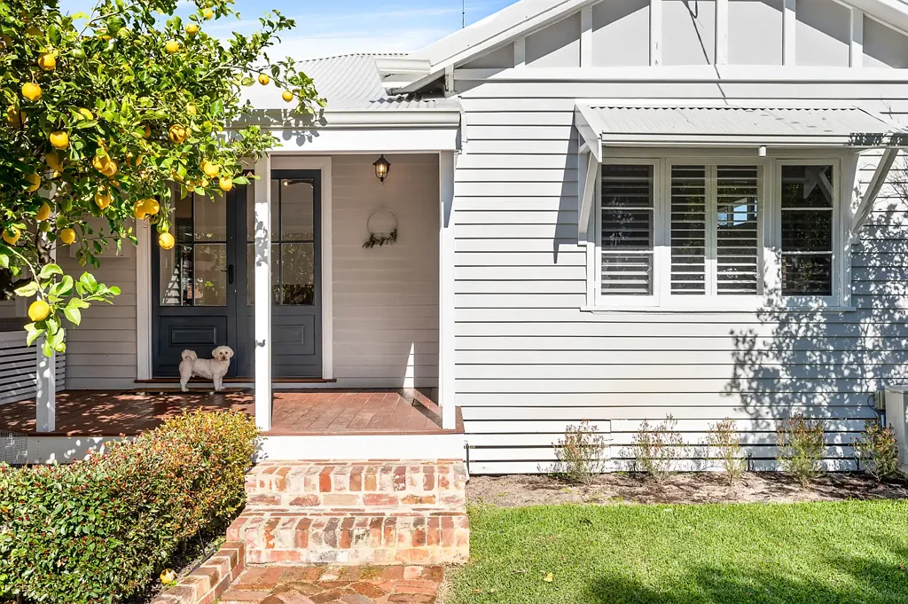 Brentwood 4Zimmer Character, charm and contemporary family living!