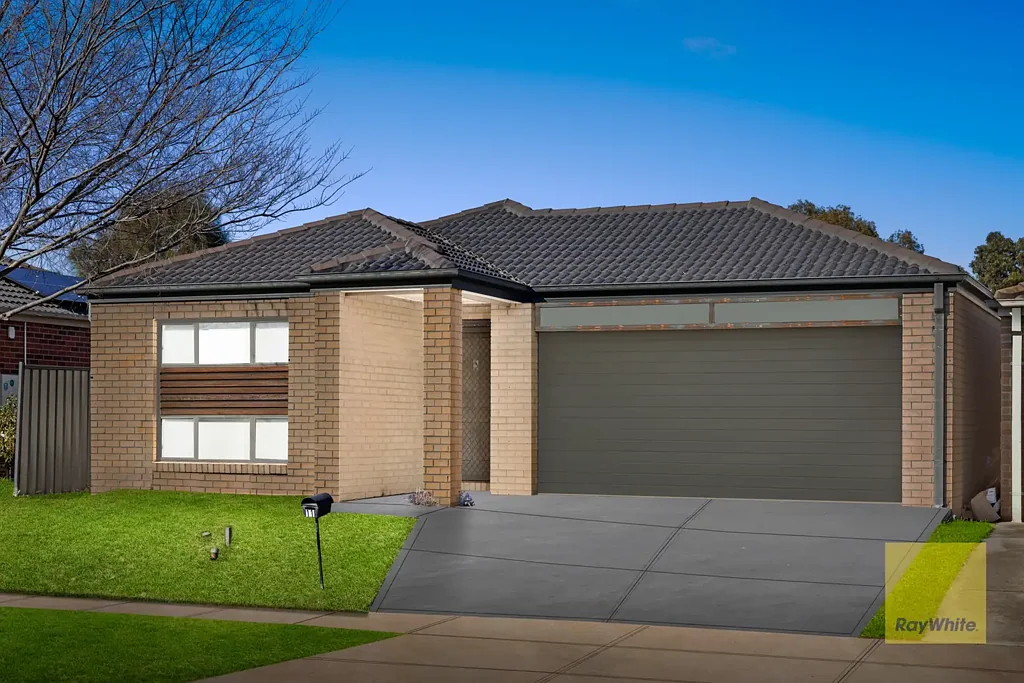 11 Fairbridge Road, Point Cook, VIC 3030