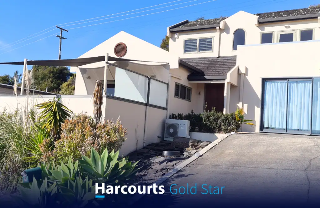 Three Bedroom House - Whangamata