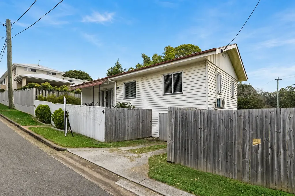 Kedron 3Kwarto Incredible value entry-level home in Kedron!