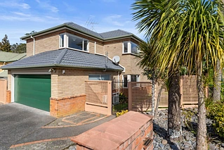 26 Amherst Place, Albany, North Shore City
