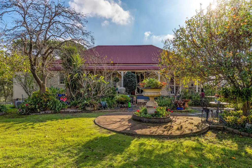 Dungog "Homeville House"