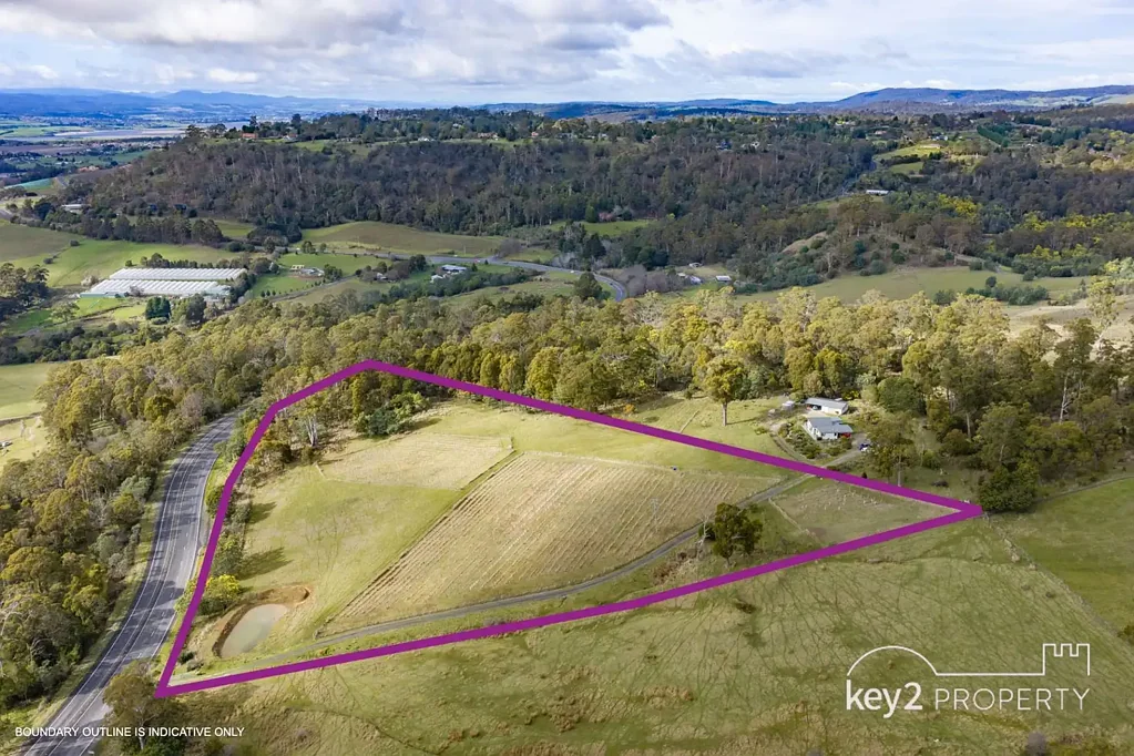 Rosevears  8.55 Acres of Tamar Valley Lifestyle