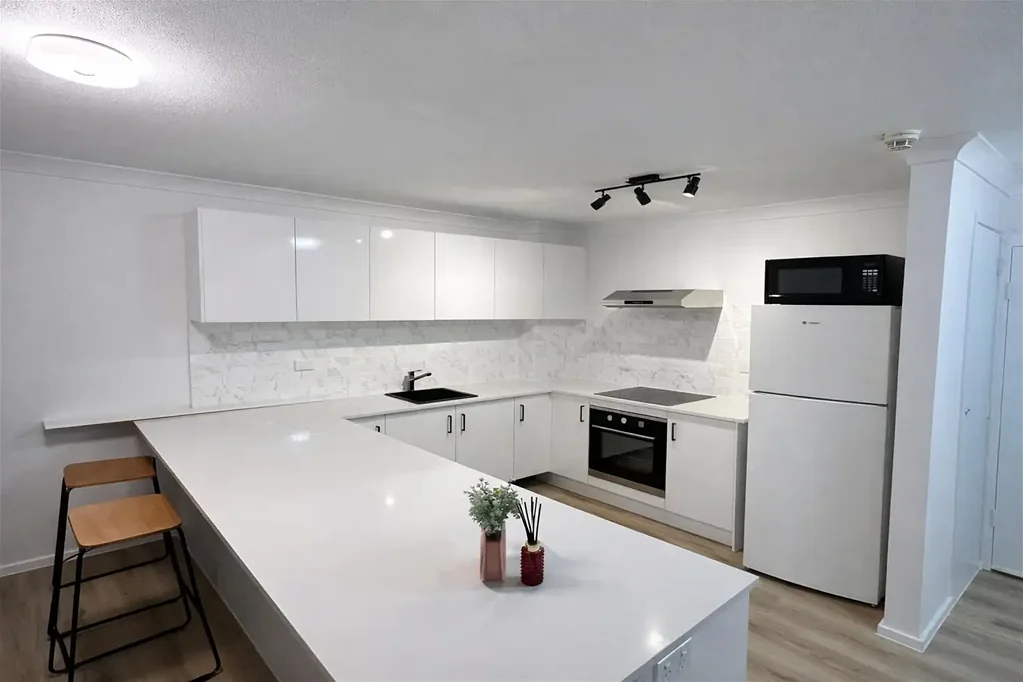 Renovated fully furnished  2  bedroom  apartment,
