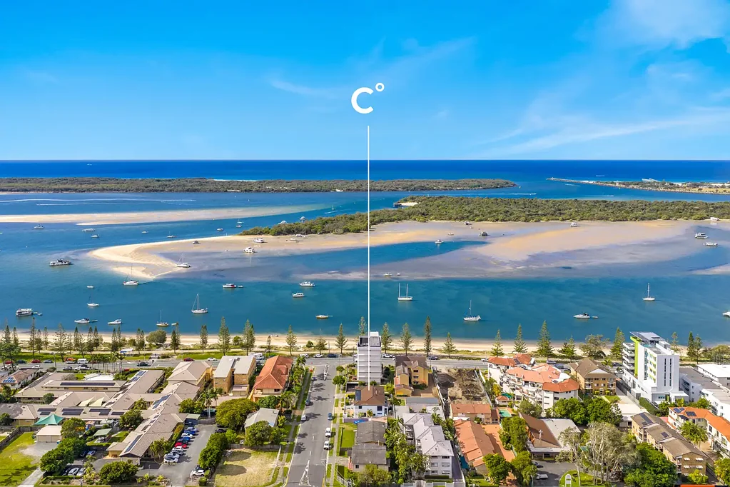 1/4 Parr Street, Biggera Waters, QLD 4216