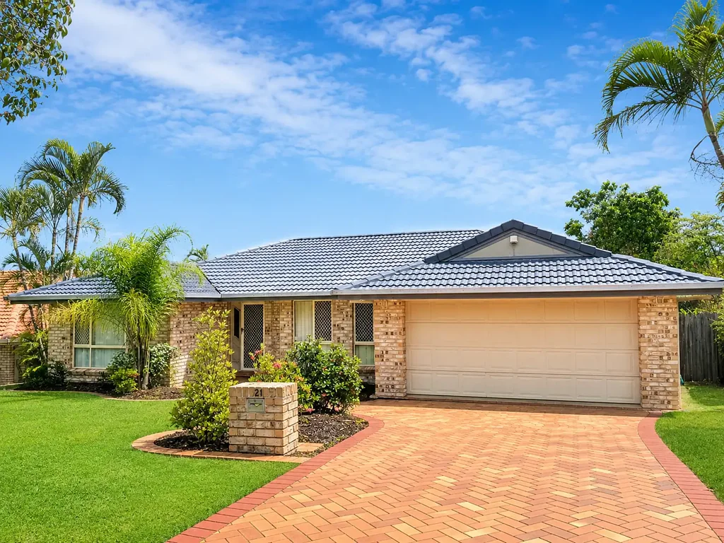Spacious Family Living in the Heart of Sinnamon Heights