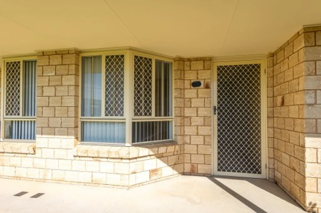 Single Catered Unit with lunch package included* ? Rent in Seniors Community