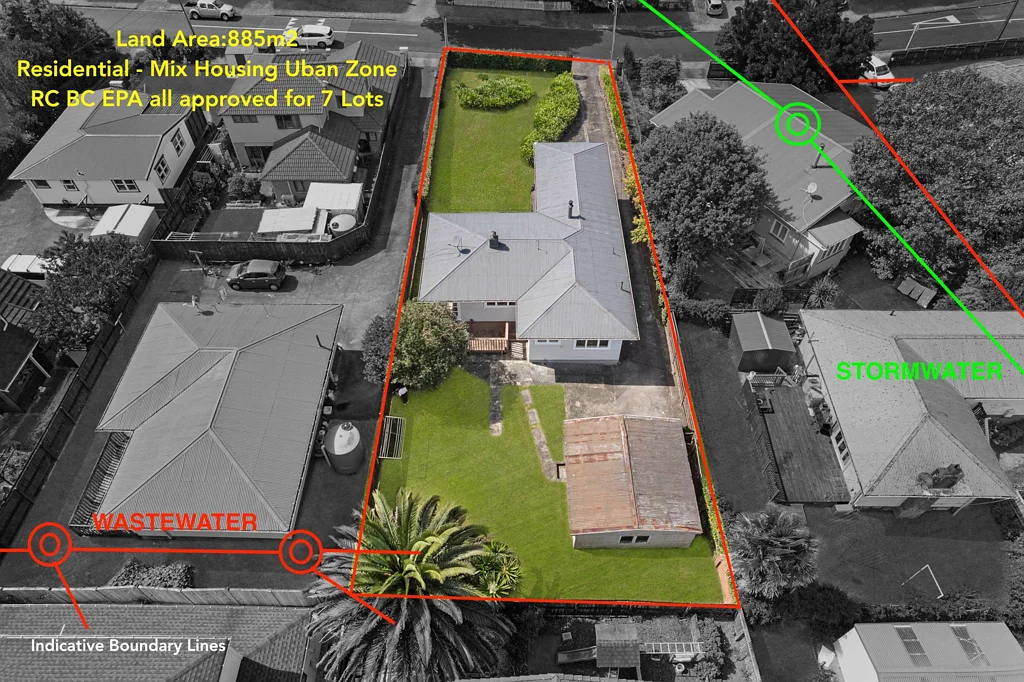 4 Longburn Road, Henderson, Waitakere City, Auckland