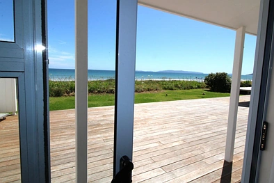 BEACH FRONT DREAM