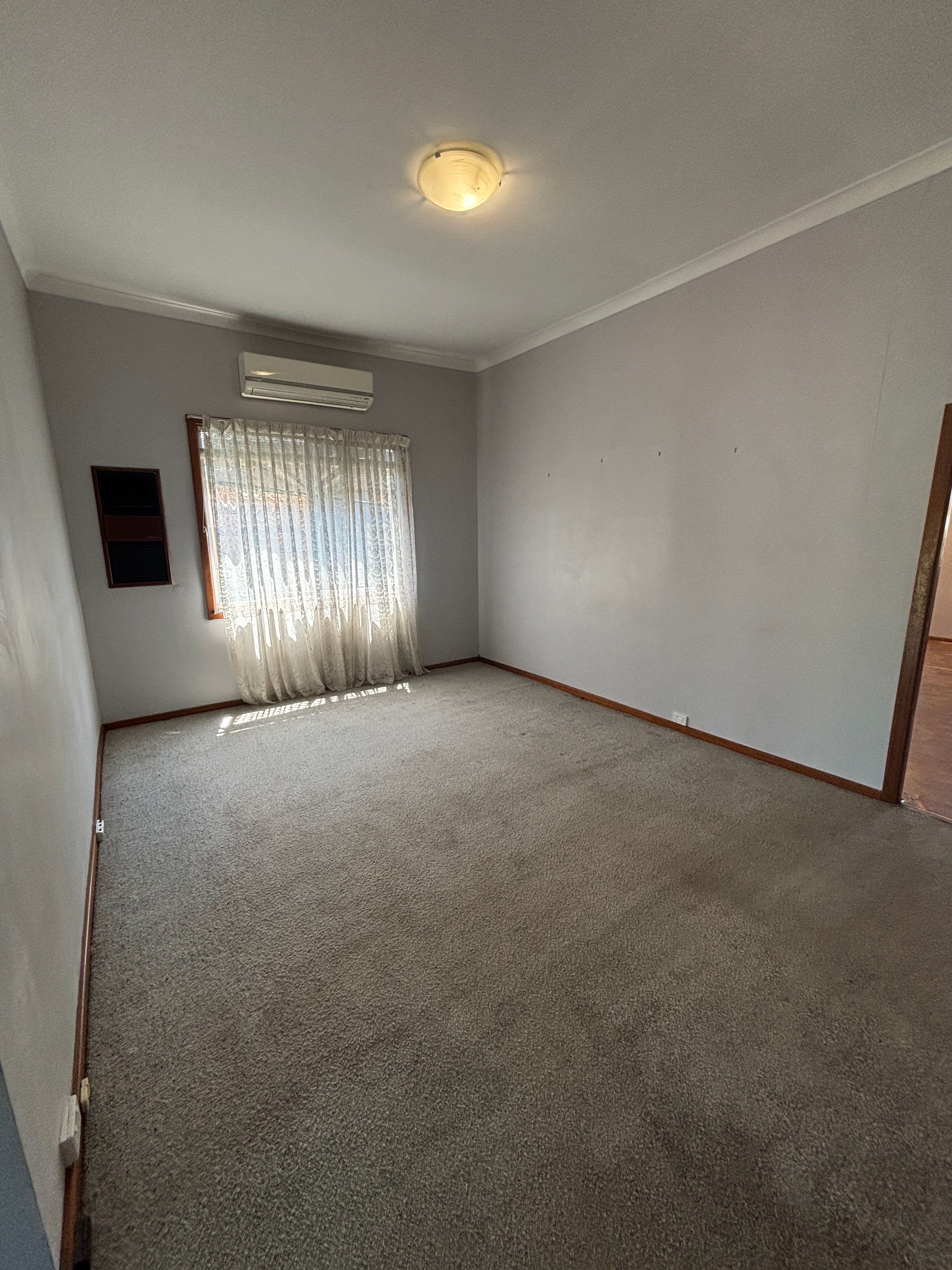 326 MAITLAND RD, CESSNOCK NSW 2325, 0 chambres, 0 salles de bain, House