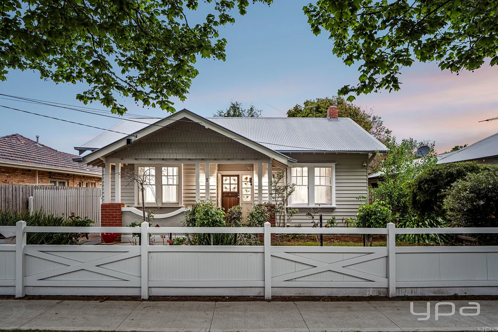 5 Bolwell Street, Werribee, VIC 3030