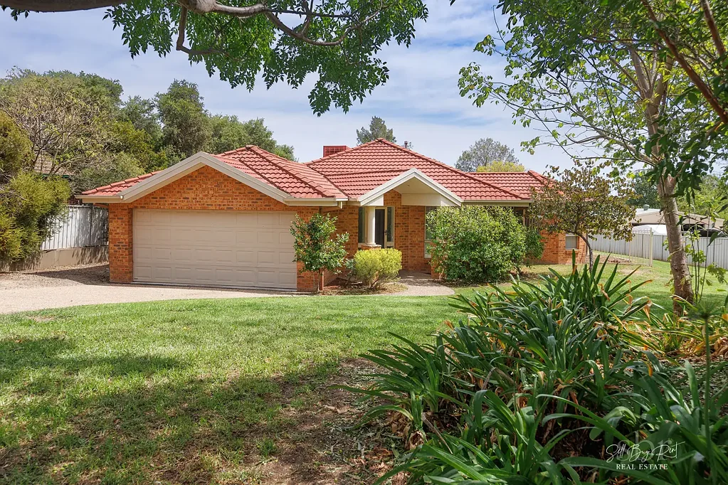 8 PATERSON AVENUE, Baranduda, VIC 3691
