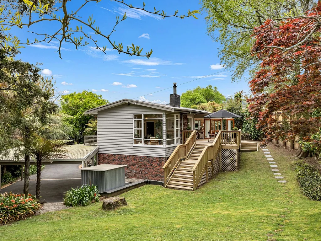 Kawaha Point 5房  Tranquil Character Home Nestled in Nature