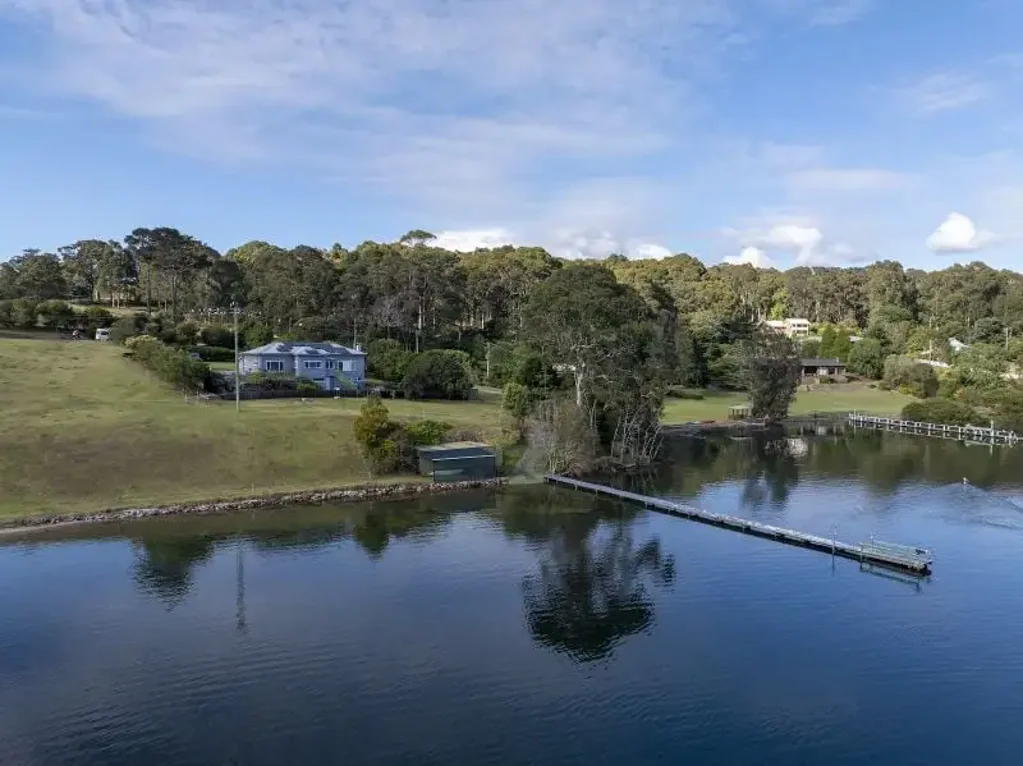 Narooma 3 Bedroom Once-in-a-Lifetime Waterfront Holding – Fosters Bay, Narooma