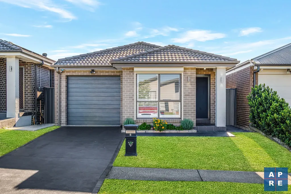 IMMACULATE 3 BEDROOM HOME
