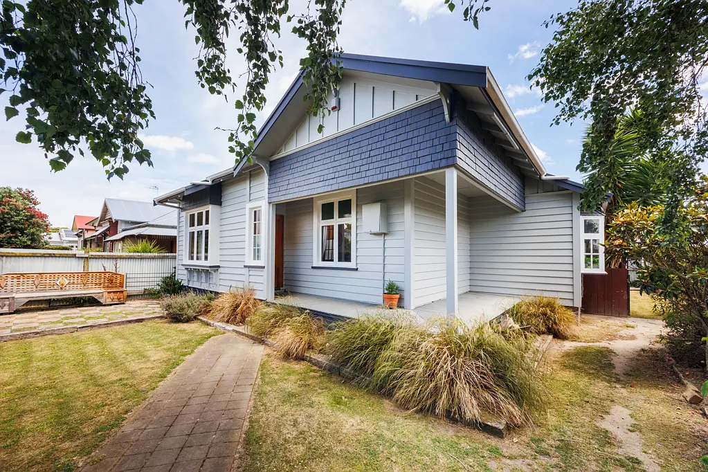 110 Featherston Street, Takaro, Palmerston North, Manawatu-Wanganui