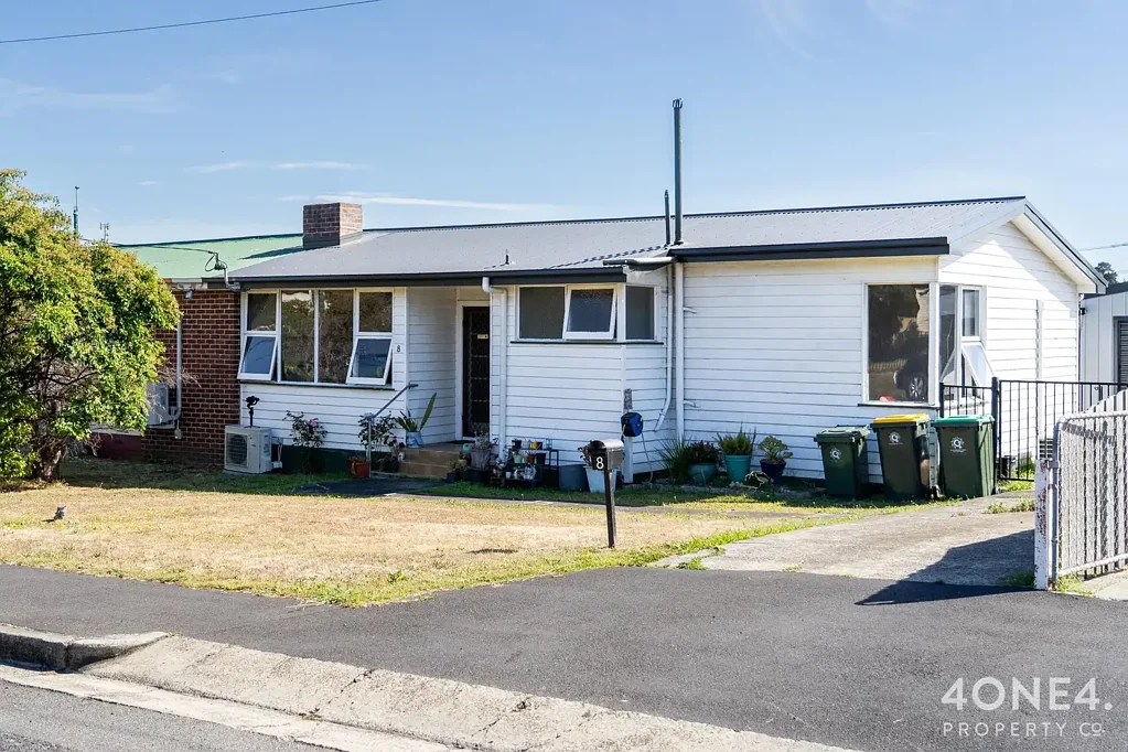 8 Mareka Street, Berriedale, TAS 7011