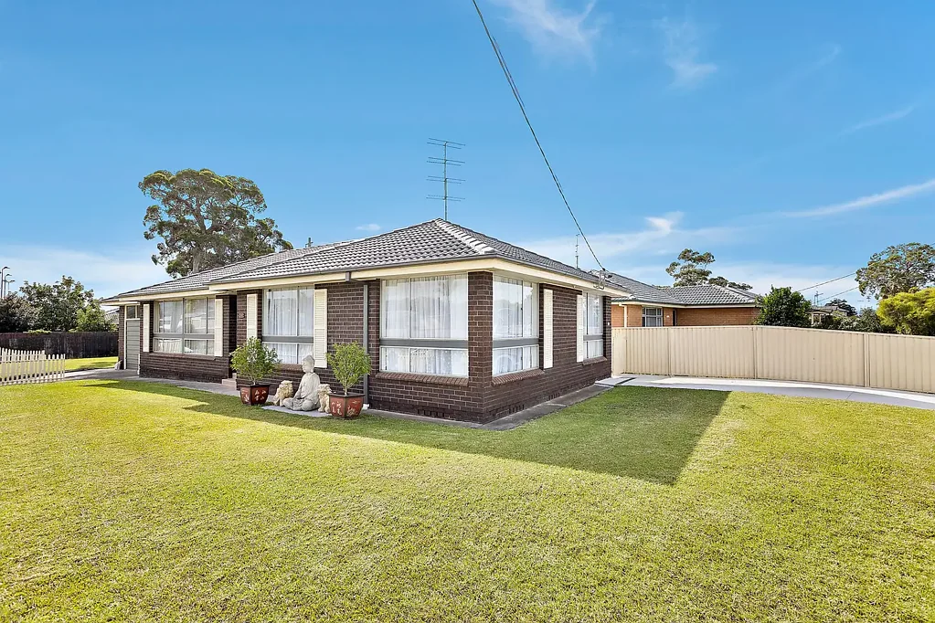 56 Maple Street, Albion Park Rail, NSW 2527