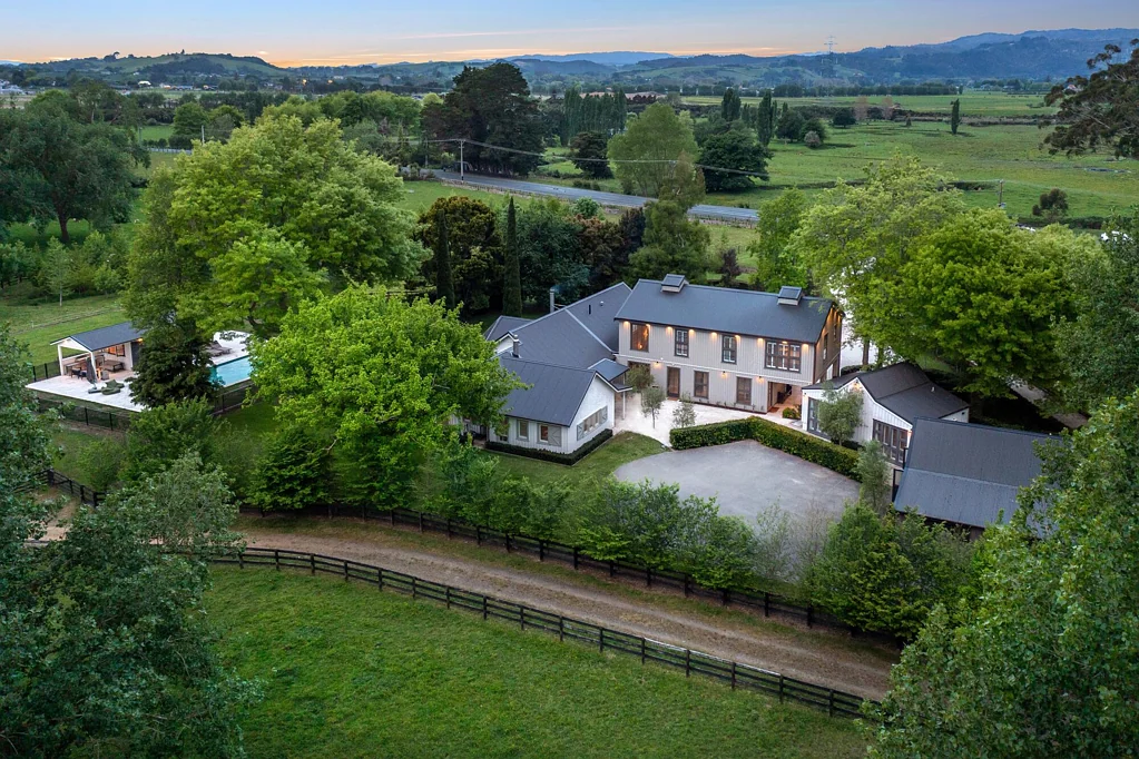 Clevedon Rural Luxury in Clevedon’s Equestrian Heart