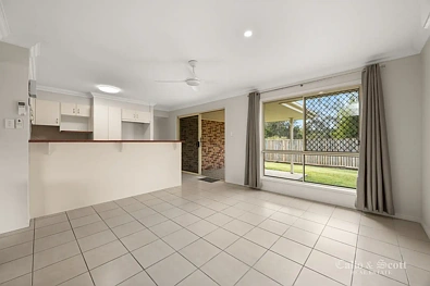 23 Mckinlay Crescent, Murrumba Downs, QLD 4503, 4 slaapkamers, 2 badkamers, House