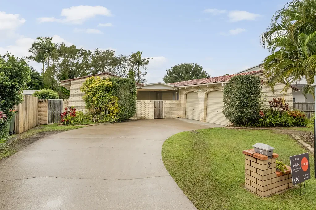 Battery Hill 3Zimmer Auction | The complete family package - Ready to Move in