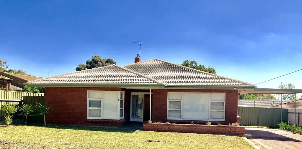 Large 3 bedroom home AVAILABLE NOW