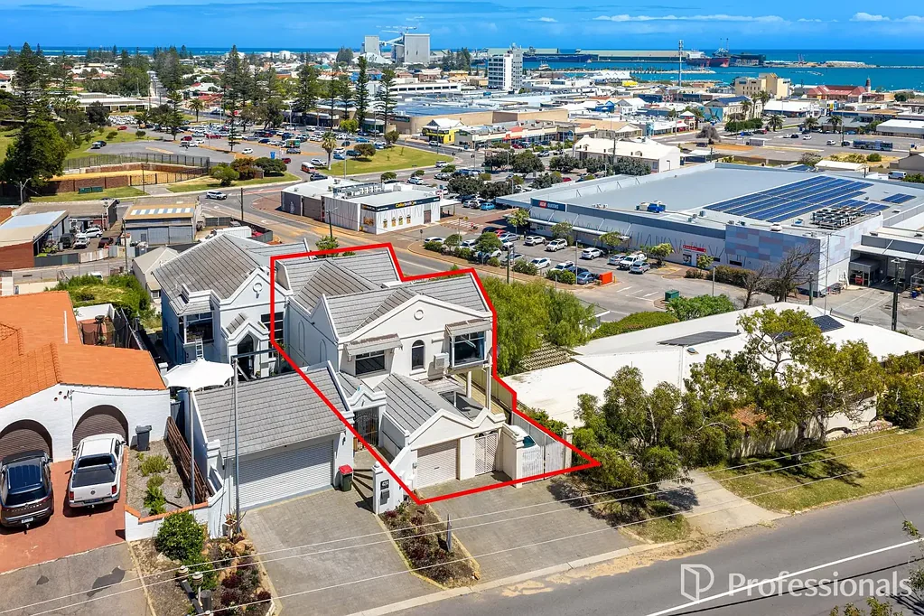 Geraldton 3ਬੈੱਡਰੂਮ CBD Investment Opportunity!!