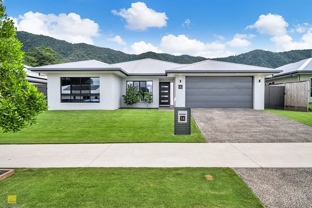 14 Creekview Parade, Bentley Park, QLD 4869