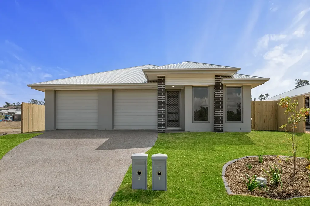 Stylish 3-Bedroom Duplex in Karalee
