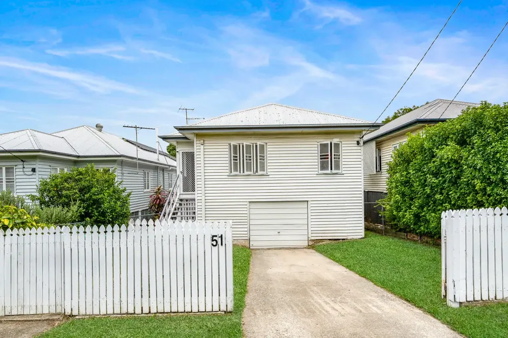 51 Twelfth Avenue, Kedron, QLD 4031
