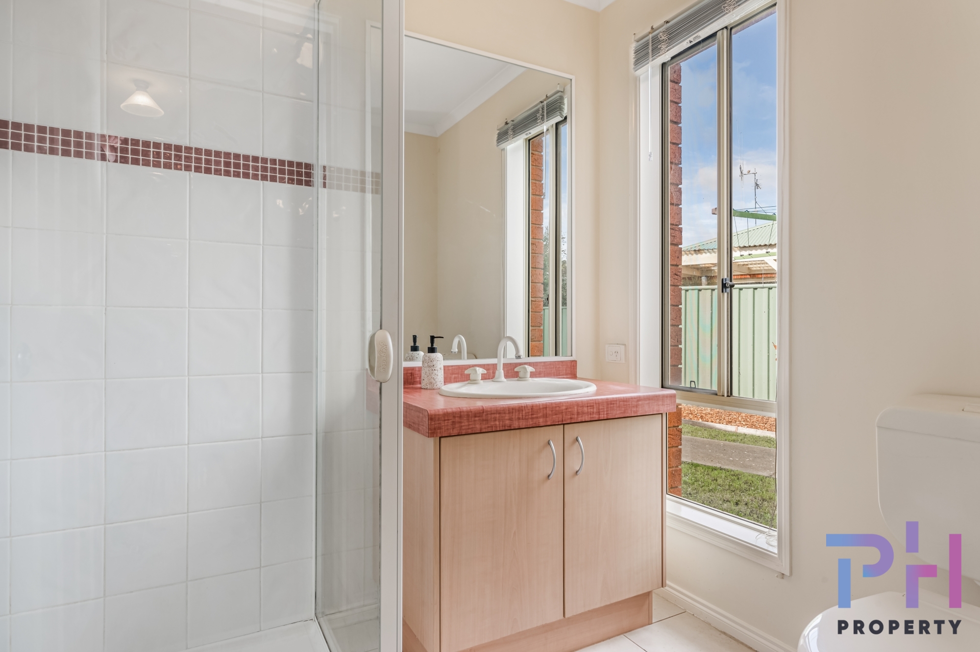 10 CHEVIOT PL, EAST BENDIGO VIC 3550, 0 Schlafzimmer, 0 Badezimmer, House