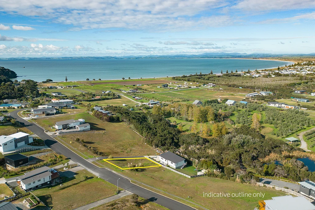 Karikari Peninsula Prime Coastal Section: Sun, Sea Views & Location