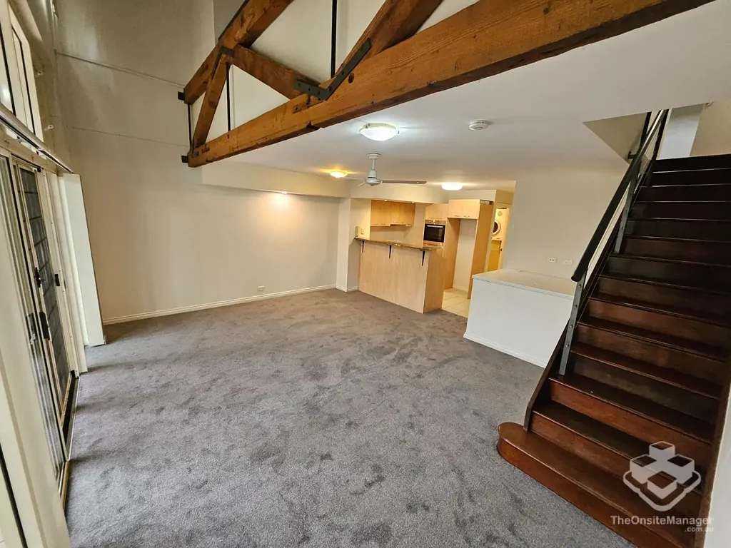 3-bed, 2-parking space