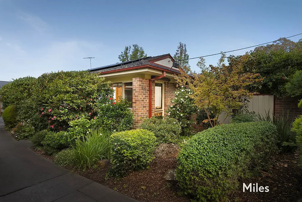 1/94 Locksley Road, Ivanhoe, VIC 3079