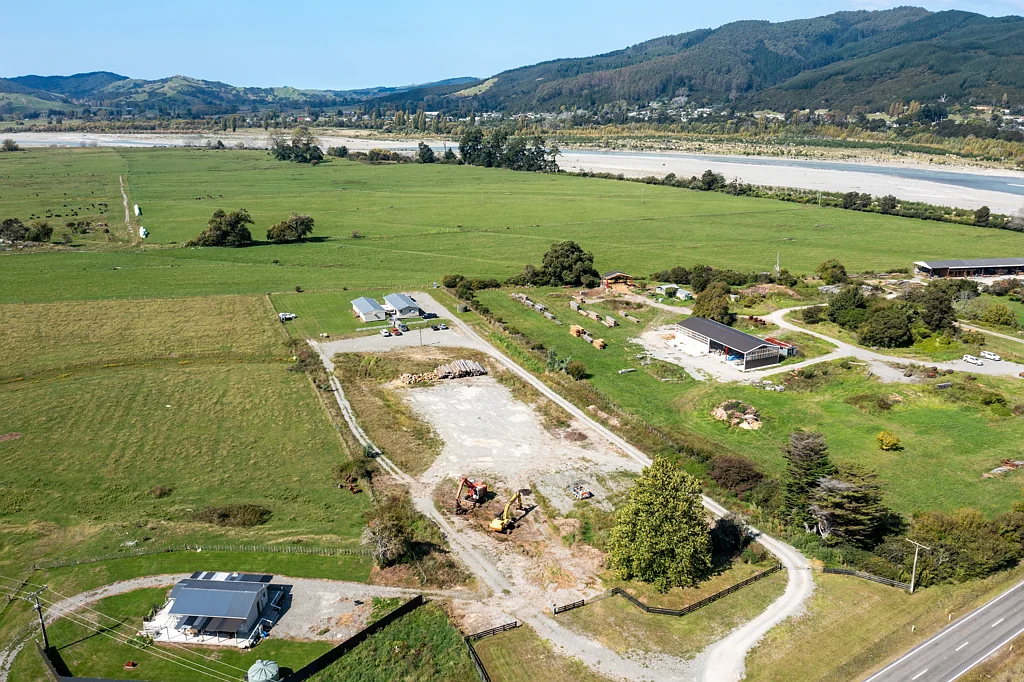 Ruatoria and Surrounds 2房  Land and income