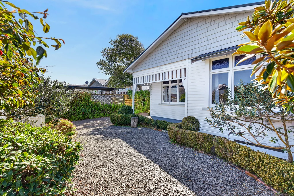Napier South 3 Bedroom Napier South Quality and Character
