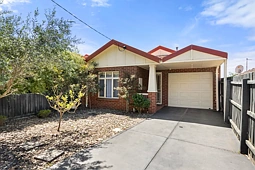 32 Park Drive, Keilor East