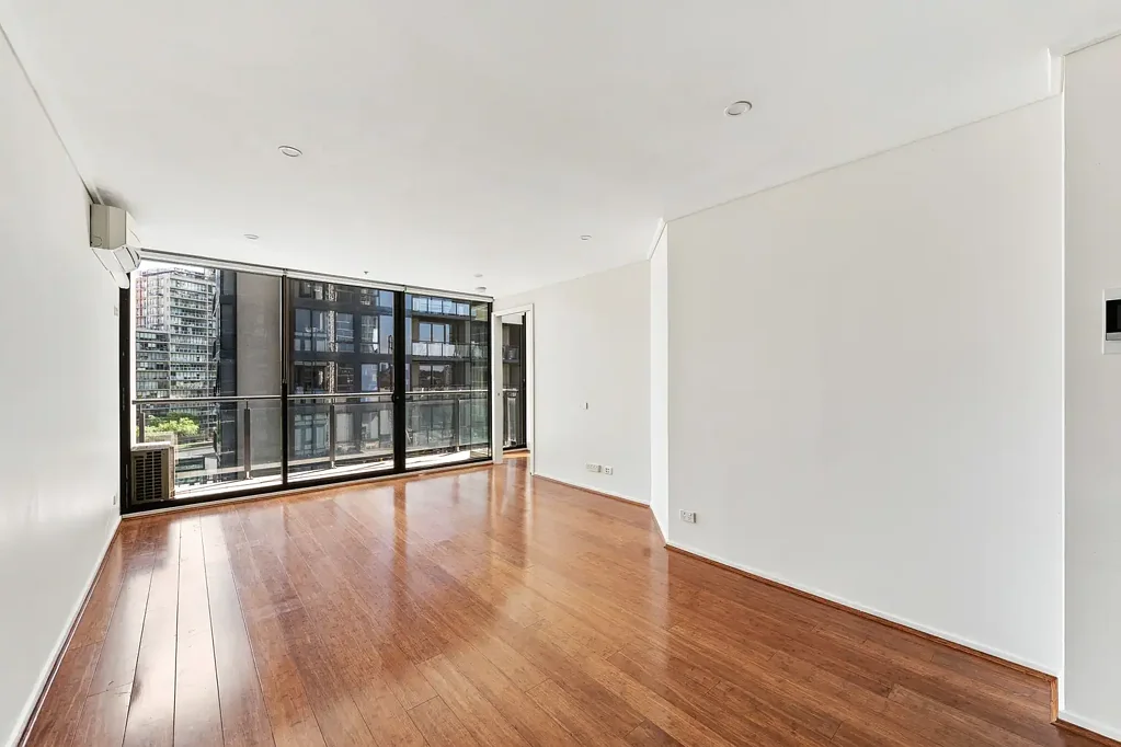 Spacious Southbank Living in a Prime Inner-City Location!
