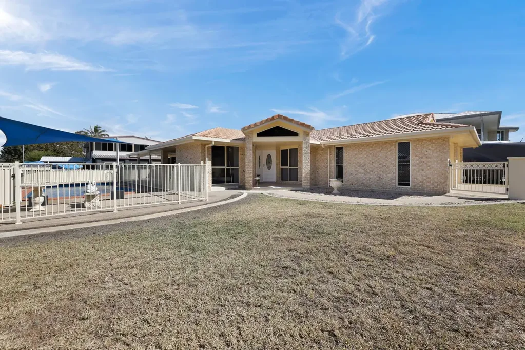 116 Binnington Esplanade, East Mackay, QLD 4740