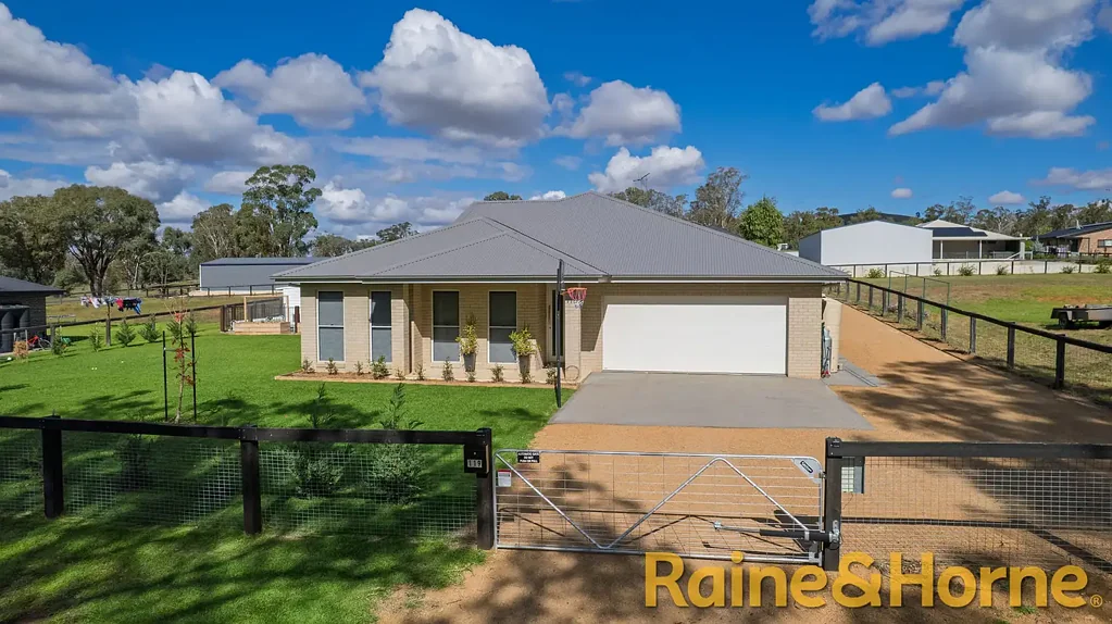 119 Wellington Street, Geurie, NSW 2818