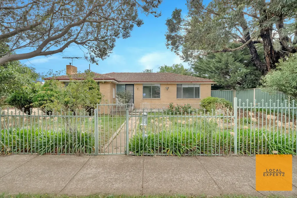 Local Expertz proudly presents an Excellent Opportunity in Prime Melton South Location!